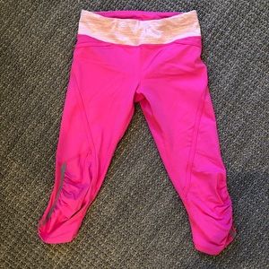 Hot pink lululemon running crops